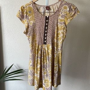 Anthropologie Language Los Angeles cute yellow floral top